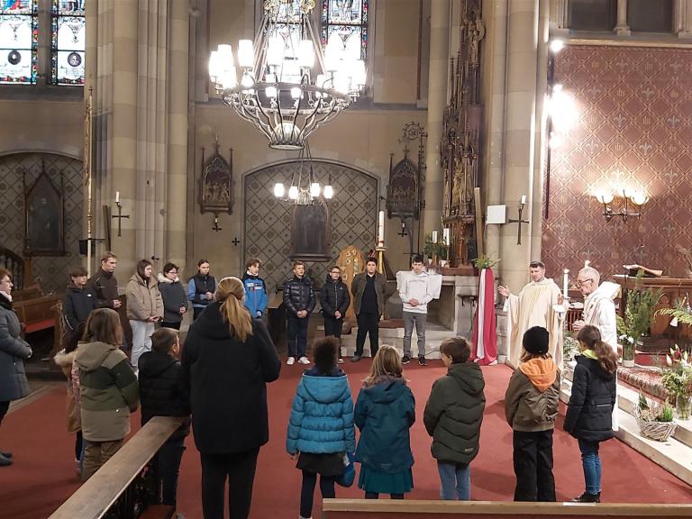 Christkönigssonntag - Vorstellung der EK-Kinder und Firmlinge